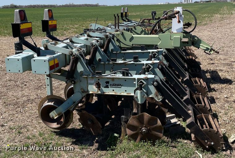 image for item MS9566 Orthman 1TRIPR  strip-till