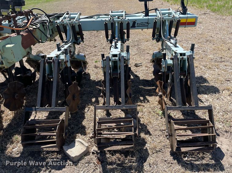 image for item MS9566 Orthman 1TRIPR  strip-till