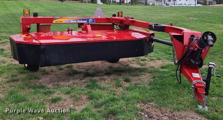 image for item MX9628 2016 New Holland H7230  disc mower
