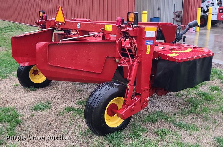 image for item MX9628 2016 New Holland H7230  disc mower