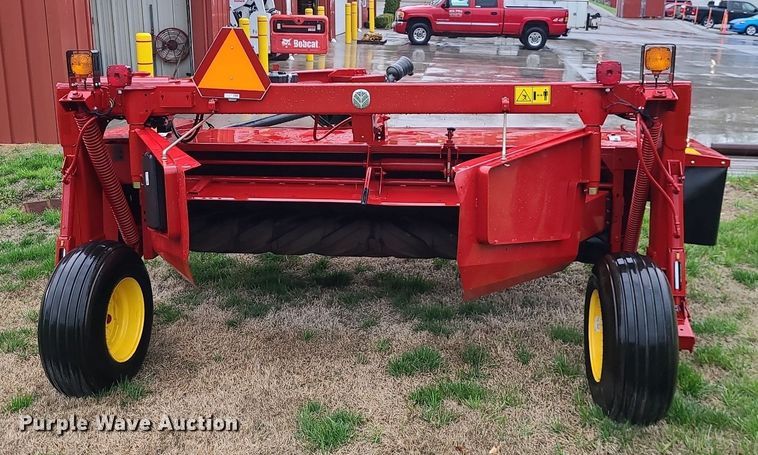 image for item MX9628 2016 New Holland H7230  disc mower