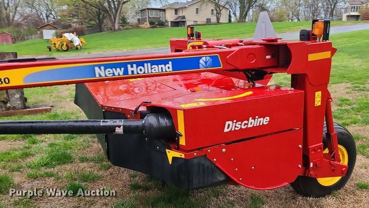 image for item MX9628 2016 New Holland H7230  disc mower