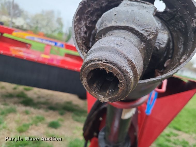 image for item MX9628 2016 New Holland H7230  disc mower