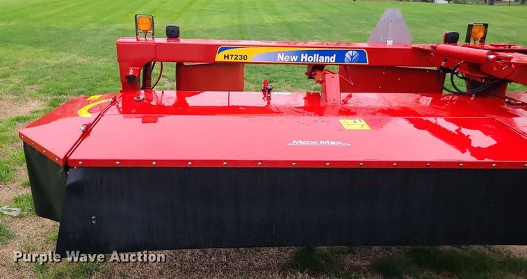 image for item MX9628 2016 New Holland H7230  disc mower