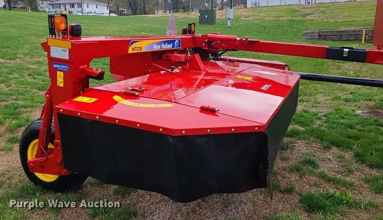 image for item MX9628 2016 New Holland H7230  disc mower