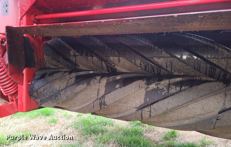 image for item MX9628 2016 New Holland H7230  disc mower