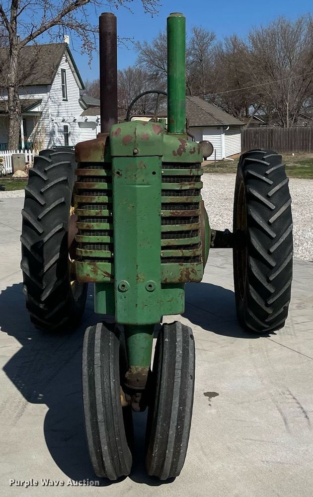 image for item MY9147 1947 John Deere GM  tractor