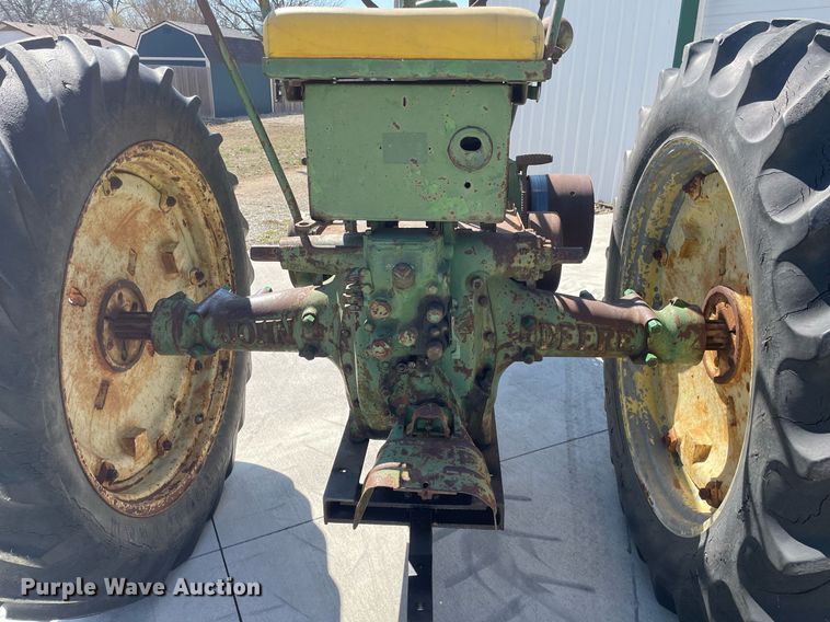 image for item MY9147 1947 John Deere GM  tractor