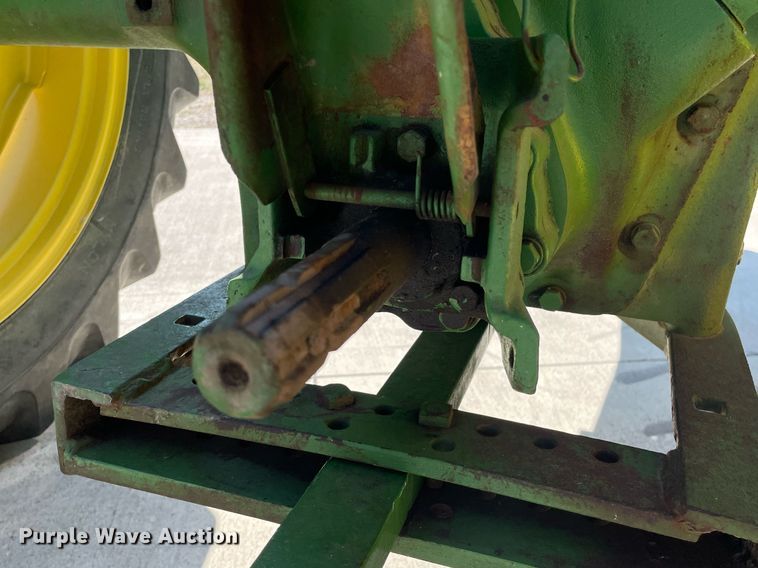 image for item MY9148 1952 John Deere A  tractor