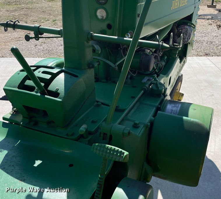 image for item MY9148 1952 John Deere A  tractor