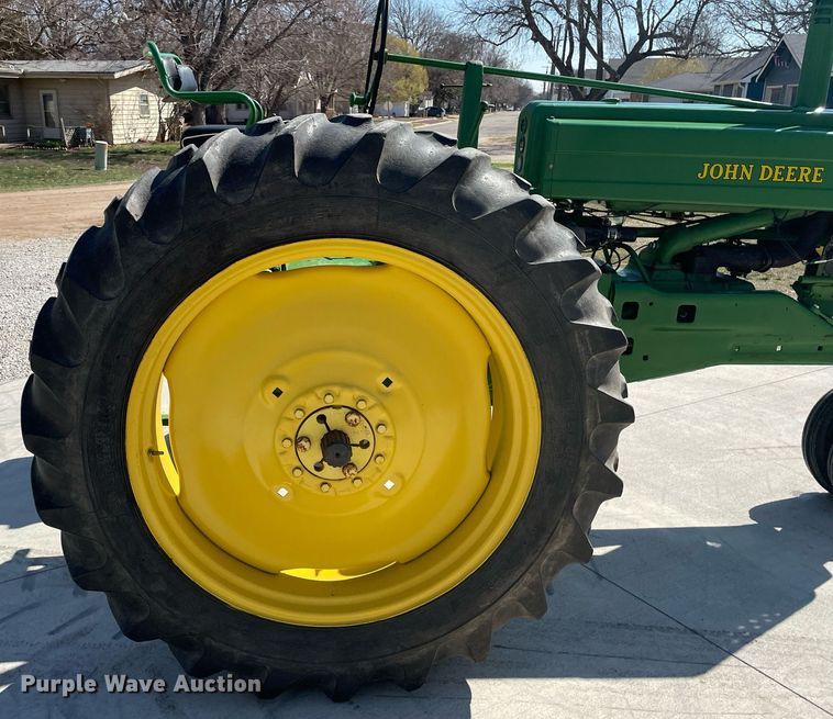 image for item MY9148 1952 John Deere A  tractor