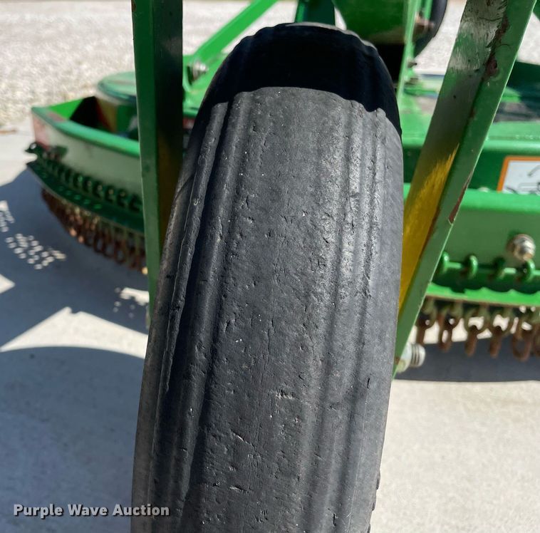 image for item MY9149 John Deere LX4  rotary mower