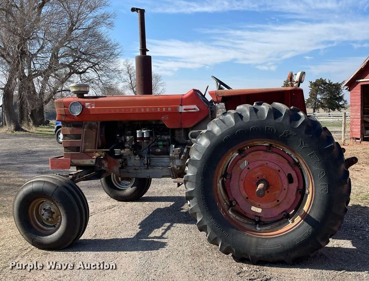 image for item MY9223 Massey Ferguson 1130  tractor