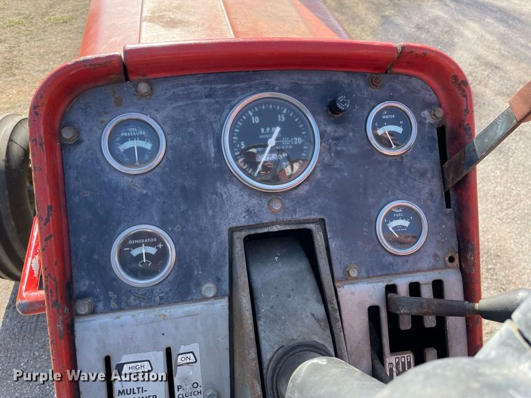 image for item MY9223 Massey Ferguson 1130  tractor