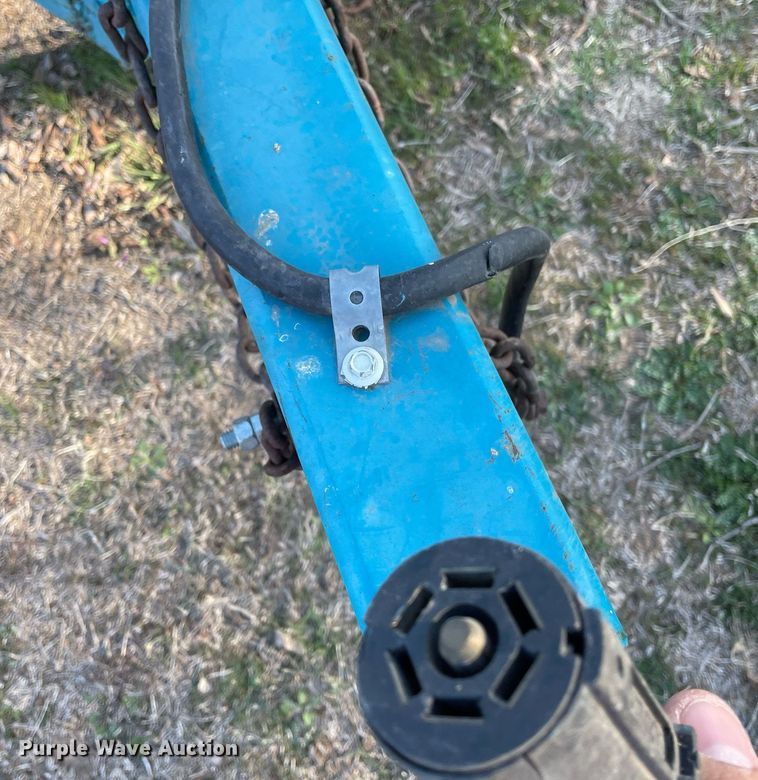 image for item MY9226 1974 W-W  livestock trailer