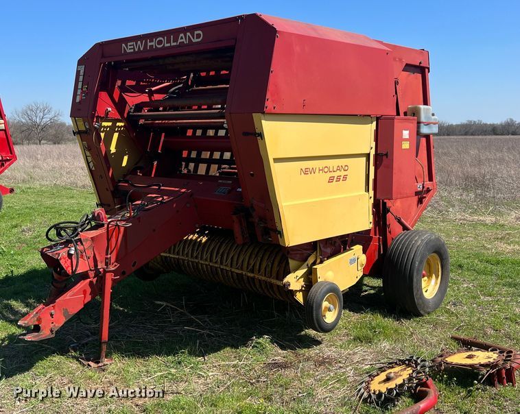 image for item MY9616 1988 New Holland 855  round baler