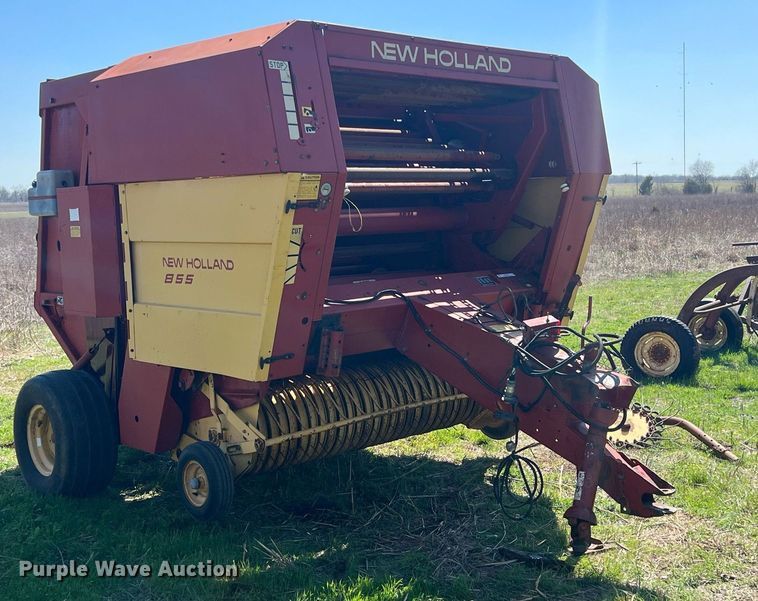 image for item MY9616 1988 New Holland 855  round baler