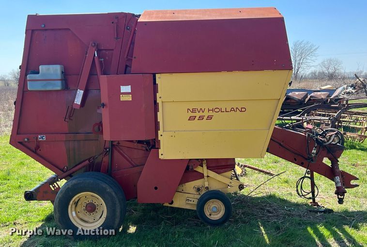 image for item MY9616 1988 New Holland 855  round baler
