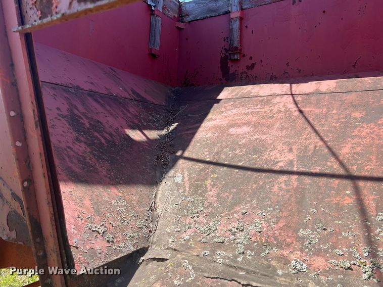 image for item MY9618 Gravity wagon