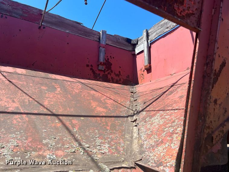 image for item MY9618 Gravity wagon