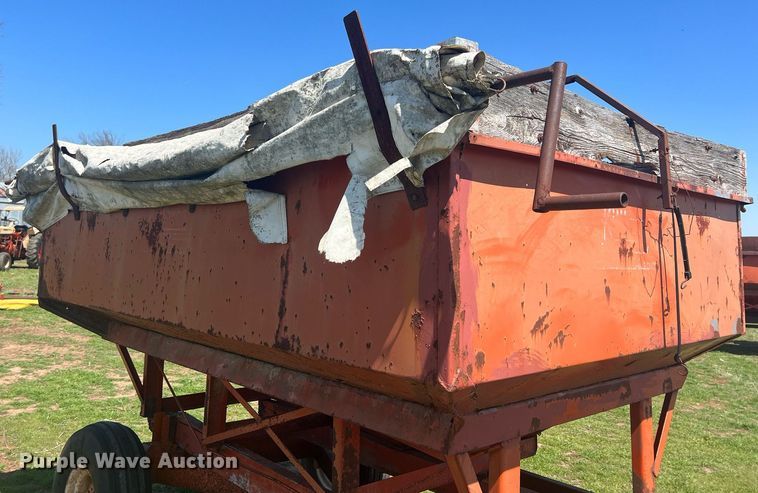 image for item MY9618 Gravity wagon