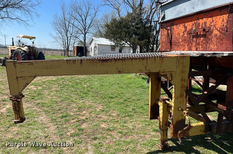 image for item MY9619 Gravity wagon