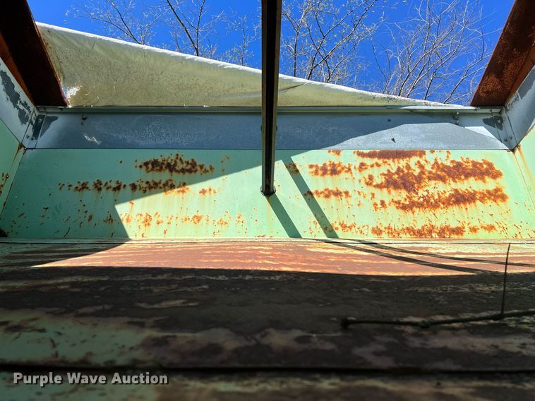 image for item MY9621 (2) gravity wagons