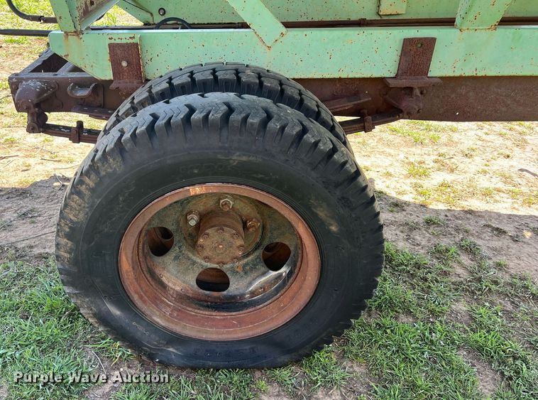 image for item MY9621 (2) gravity wagons