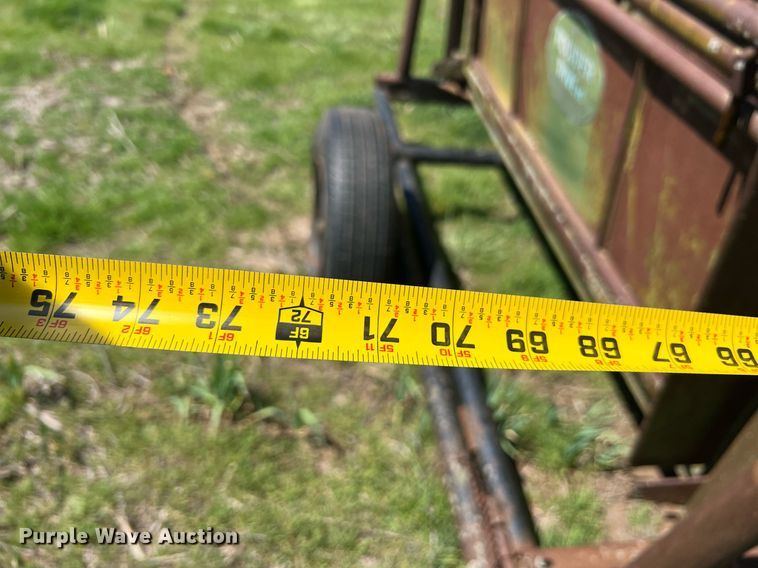 image for item MY9622 Powder River  livestock squeeze chute