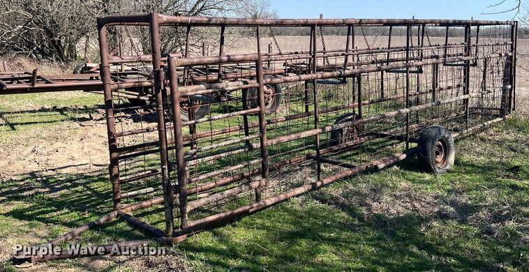 image for item MY9622 Powder River  livestock squeeze chute