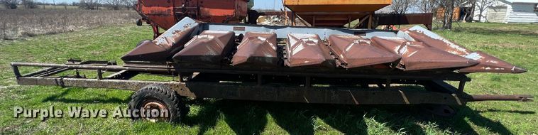 image for item MY9623 Allis Chalmers  corn head