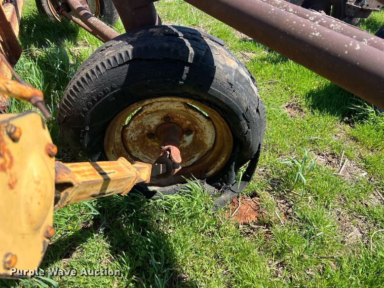 image for item MY9624 (2) New Holland 55 hay rakes