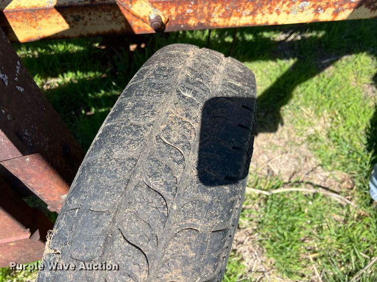 image for item MY9624 (2) New Holland 55 hay rakes