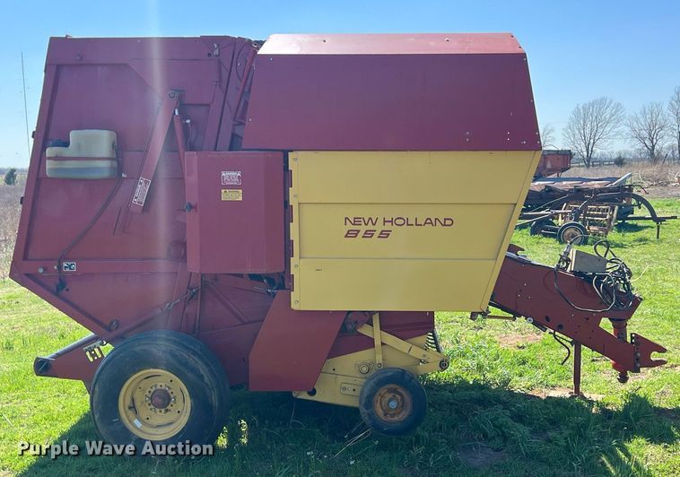 image for item MY9625 1989 New Holland 855  round baler