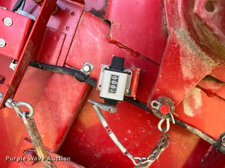 image for item MY9625 1989 New Holland 855  round baler