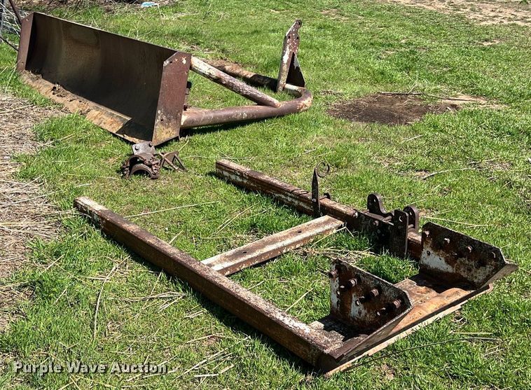 image for item MY9627 Shop built  8'W dozer blade