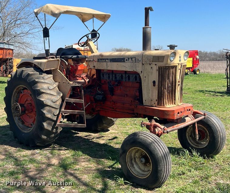 image for item MY9630 Case 941 Comfort King  tractor