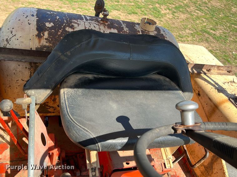 image for item MY9630 Case 941 Comfort King  tractor