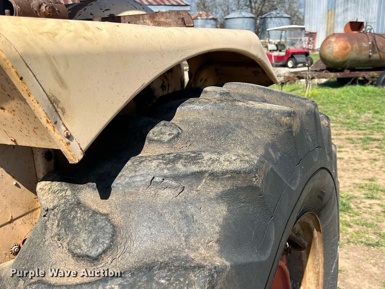 image for item MY9630 Case 941 Comfort King  tractor