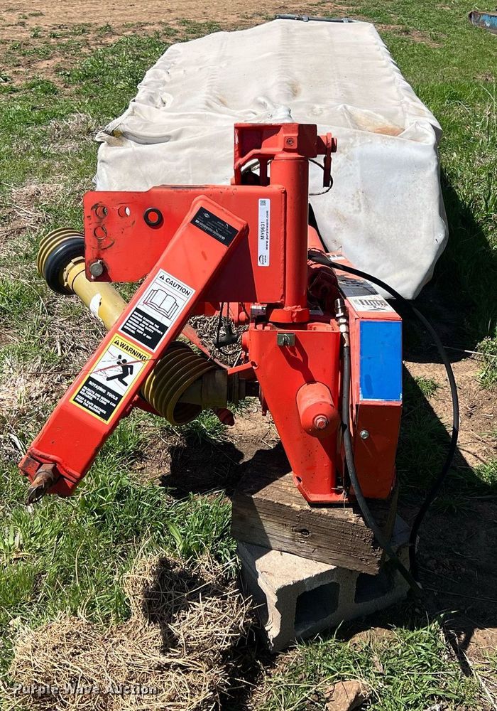 image for item MY9631 Kuhn GMD800  disc mower