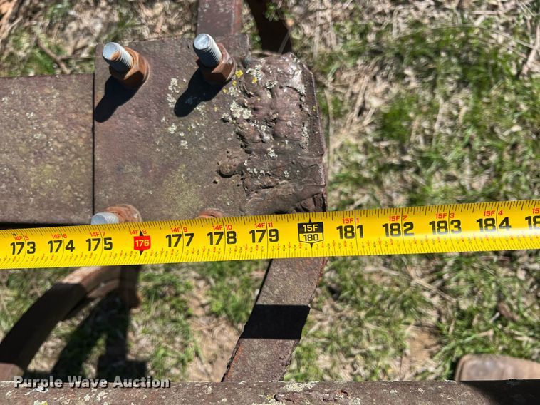 image for item MY9636 (2) chisels