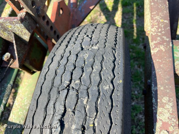 image for item MY9636 (2) chisels