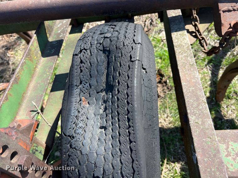 image for item MY9636 (2) chisels