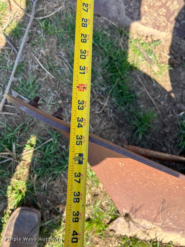 image for item MY9637 John Deere A1450  seven bottom plow