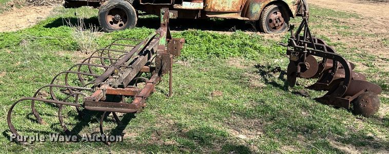 image for item MY9639 (2) pieces of tillage equipment