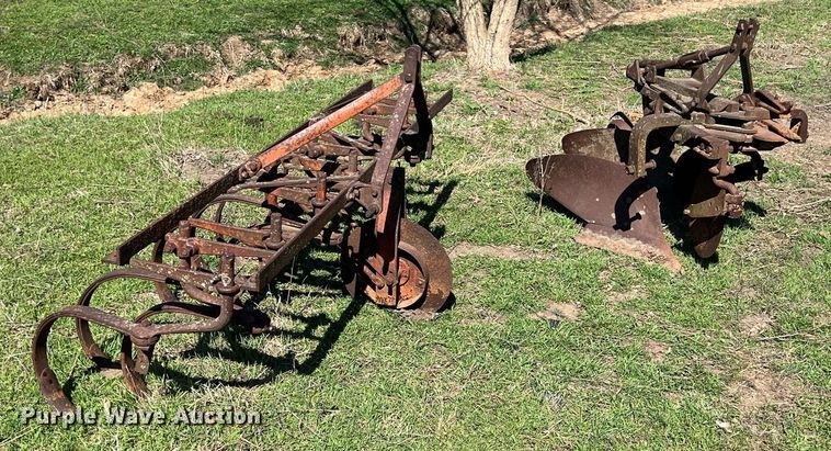 image for item MY9640 (2) pieces of tillage equipment