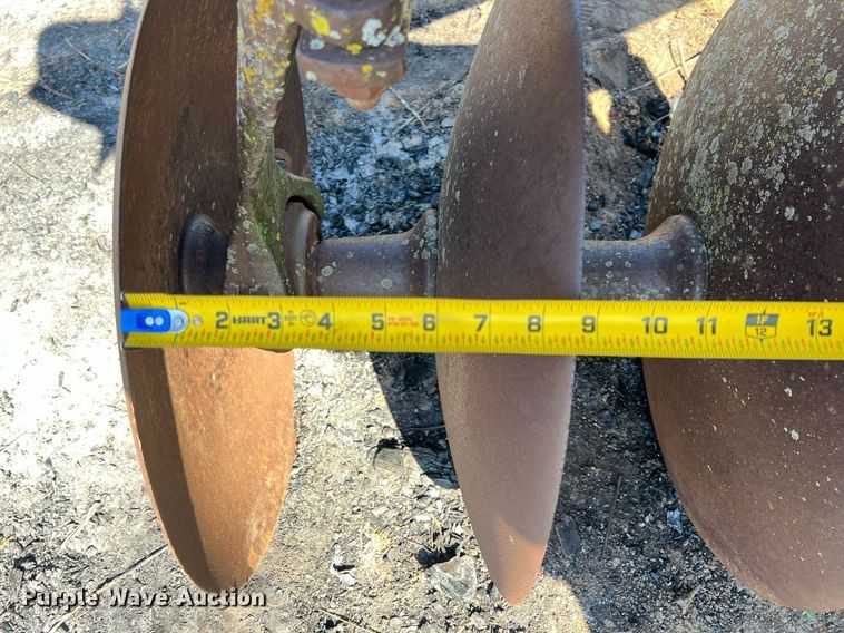 image for item MY9641 (2) pieces of tillage equipment