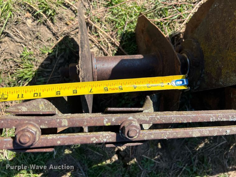 image for item MY9642 (2) pieces of tillage equipment