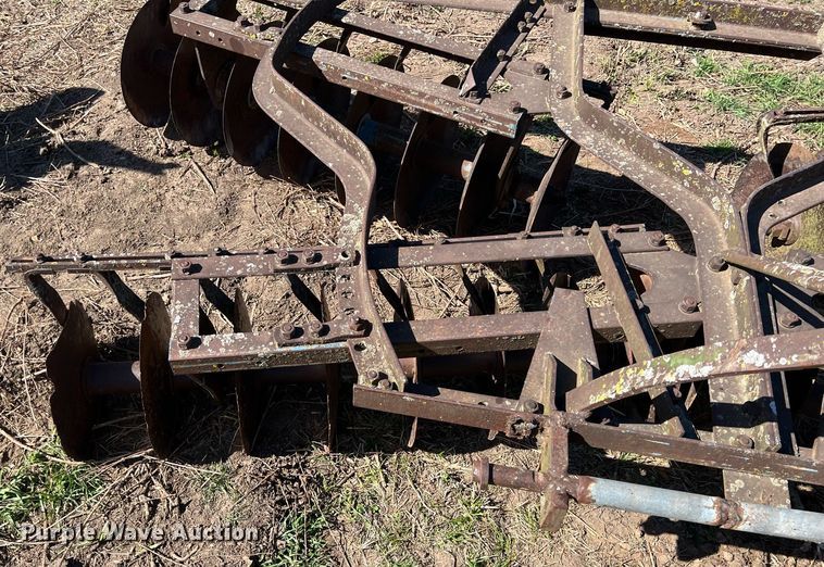 image for item MY9642 (2) pieces of tillage equipment