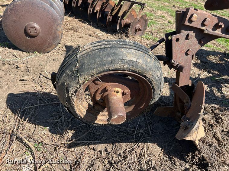 image for item MY9642 (2) pieces of tillage equipment